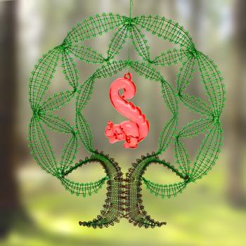 Preview: 585 Bastelset  „Eichhörnchen im Baum“ mit farbigen Acryl-Eichhörnchen